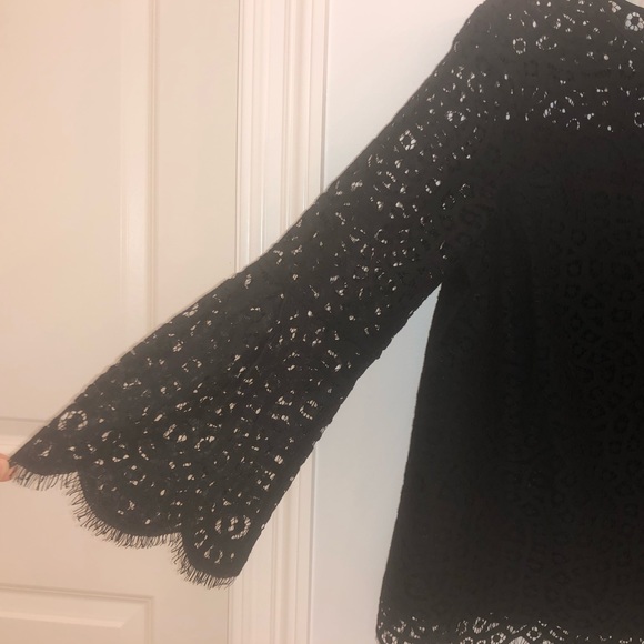 NEW WITHOUT TAG - Gap top - Picture 3 of 5